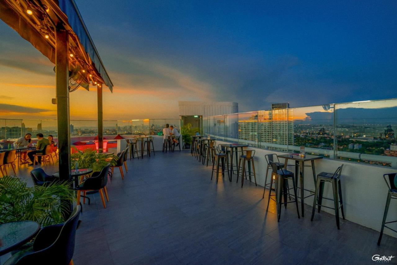 D Varee Jomtien Beach, Pattaya Luaran gambar Sky Bar