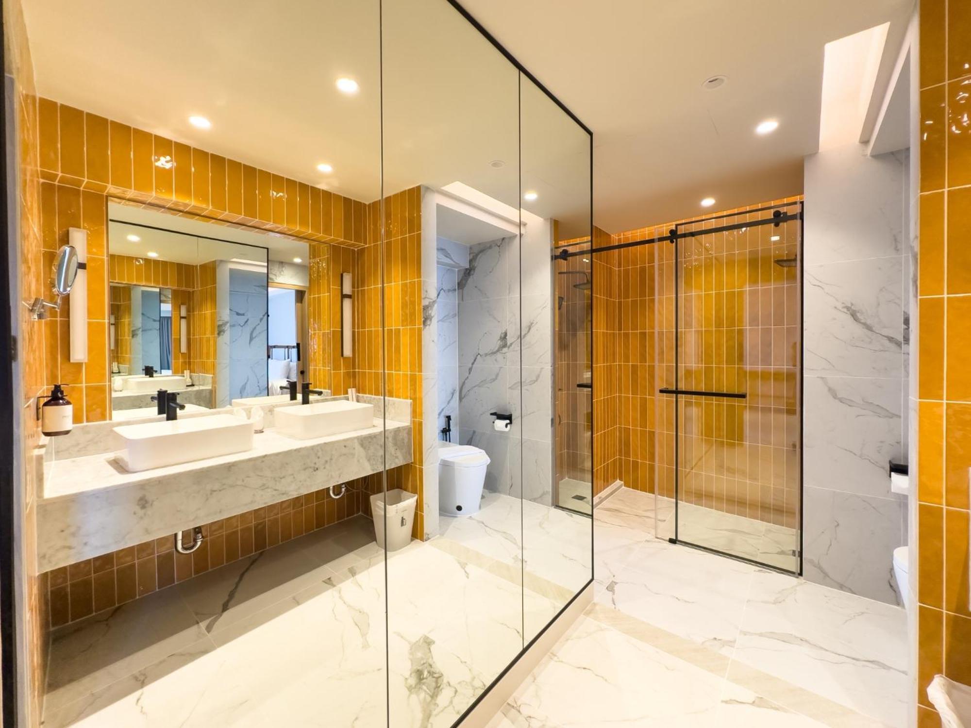 D Varee Jomtien Beach, Pattaya Luaran gambar Bathroom